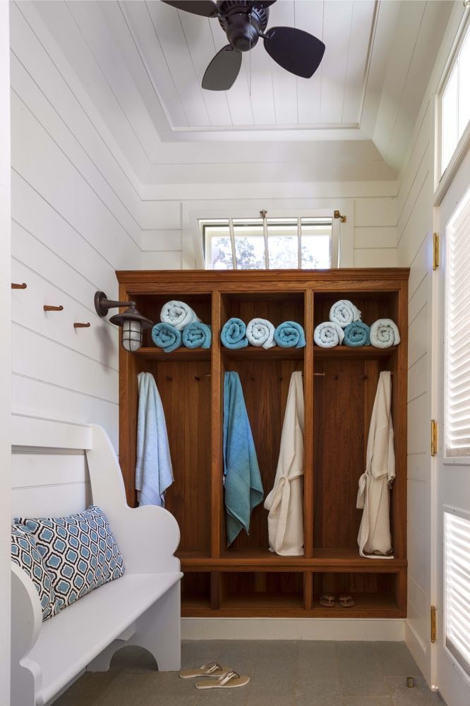 Pool Changing Room Ideas