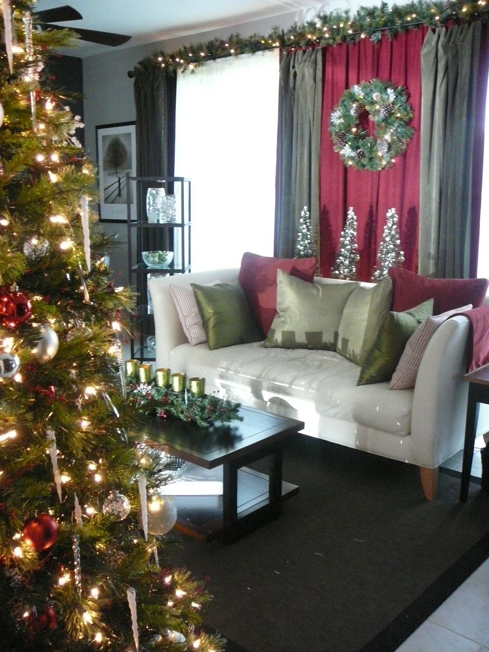Living Room Christmas Curtain Ideas